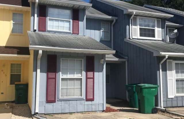 613 Virginia Oak Ct. Fort Walton Beach, FL 32548 | MOVE IN SPECIAL: HALF OFF first full month of rent!!! photos photos