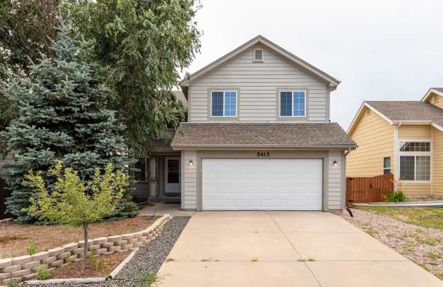 Beautiful 4-bedroom 3-bath located in Stetson Hills! photos photos
