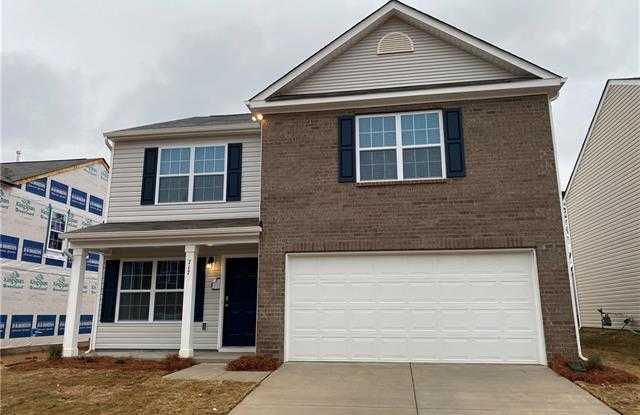 717 Xander Drive - 717 Xander Dr, Charlotte, NC 28214