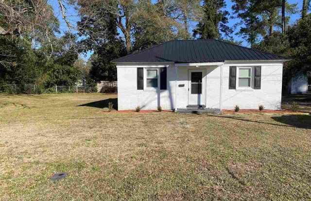1115 Heatherwood Circle - 1115 Heatherwood Circle, Florence, SC 29501