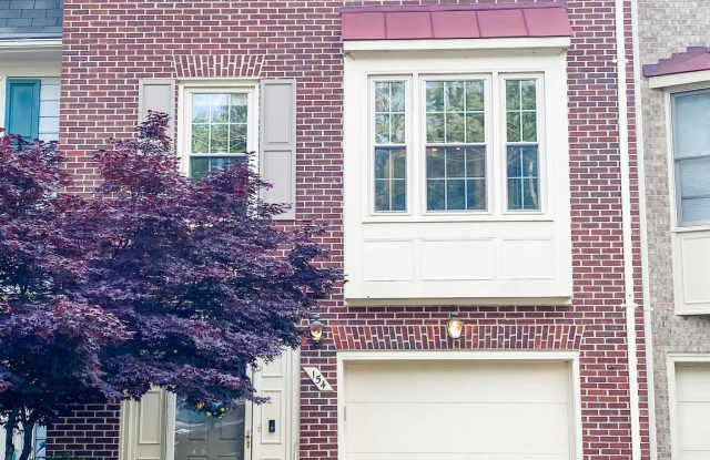 154 WASHINGTON STREET - 154 Washington Street, Occoquan, VA 22125
