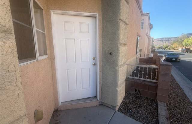 9915 Elkhead Creek Way Gallery 2