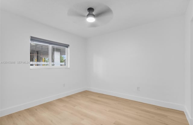 13880 Northeast 20th Place Gallery 3