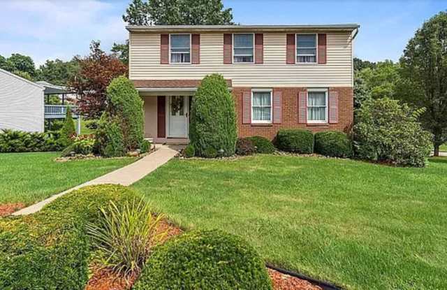 Charming Home! 4 Bedroom 2.5 Bathroom - Hopewell photos photos