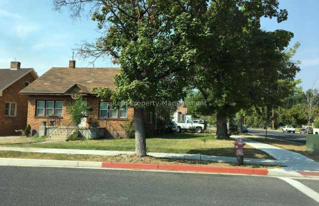 This adorable 4 bedroom 1 bath house! Pet Friendly! Available for immediate move in. - 193 East 200 South, Logan, UT 84321