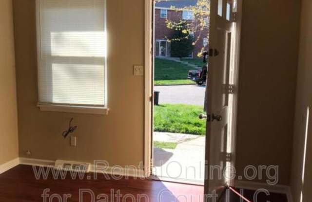 1811 Dalton Court Gallery 4