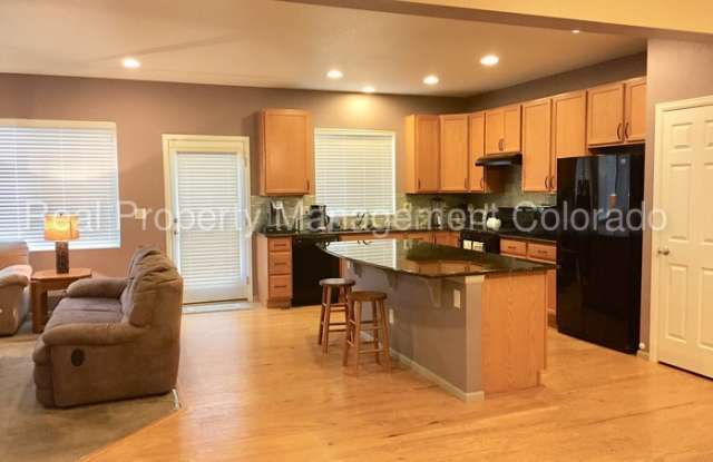 14937 Melco Avenue Gallery 3
