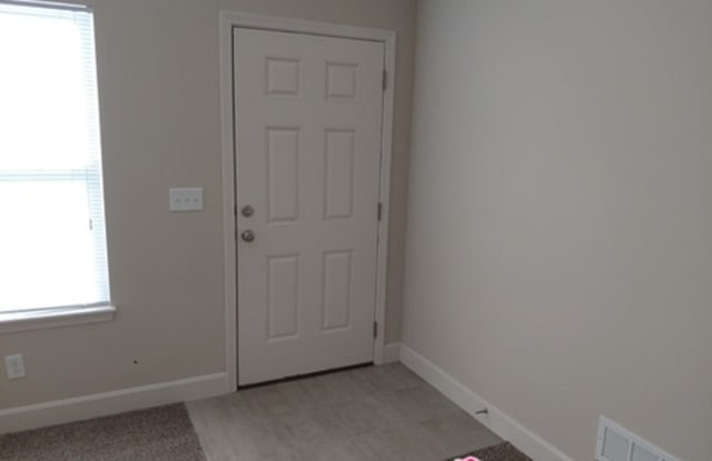 617 Terry Drive - 617 Terry Dr, Pleasant Hill, MO 64080