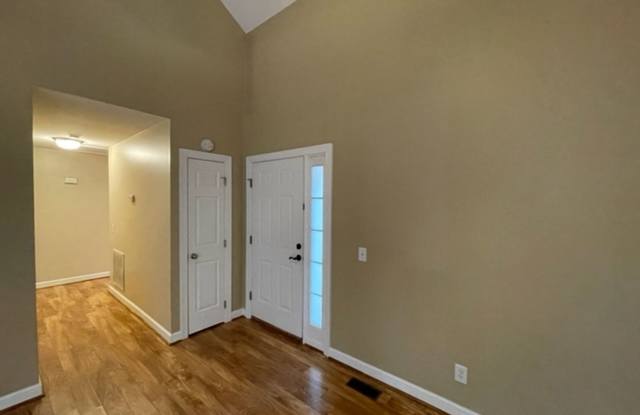 Charming 3-Bedroom in Fuquay! Gallery 3