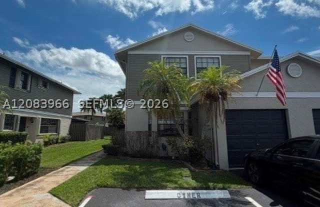10726 NW 11th St photos photos 10726 NW 11th St photos photos