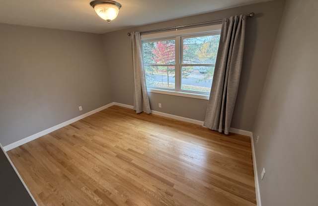 509 Selfridge Dr Gallery 2