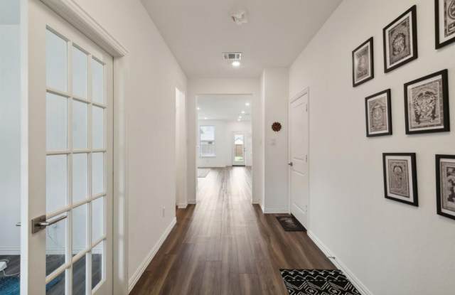 1721 Sheldon Drive Gallery 3