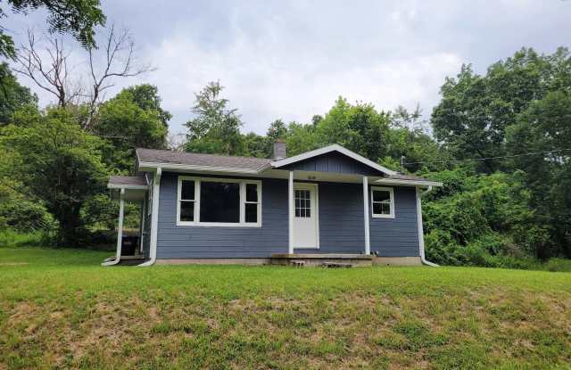 732 Upper Schooner Road Gallery 2