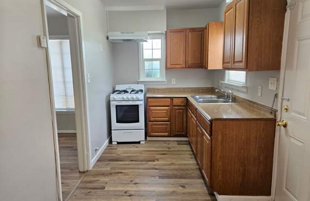 1112 Griffith Ave. photos photos