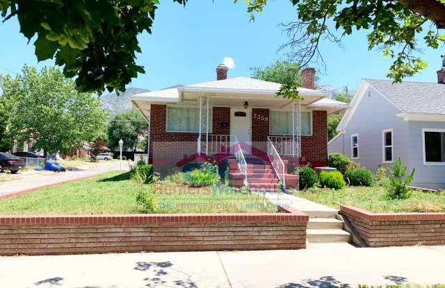 2258 Van Buren Avenue Gallery 2