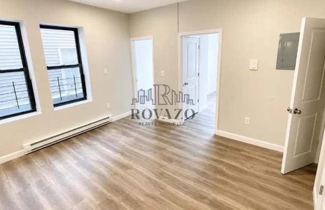 383-385 Avon Avenue Gallery 4