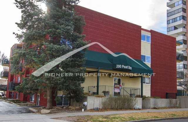 Cozy Condo with Assigned Parking Spot and Balcony photos photos