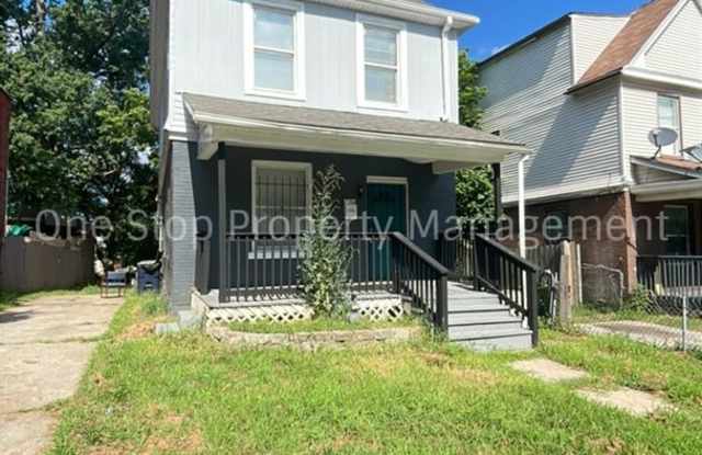 Beautiful 4 Bedroom 2 Bathroom Home in Kansas City! photos photos