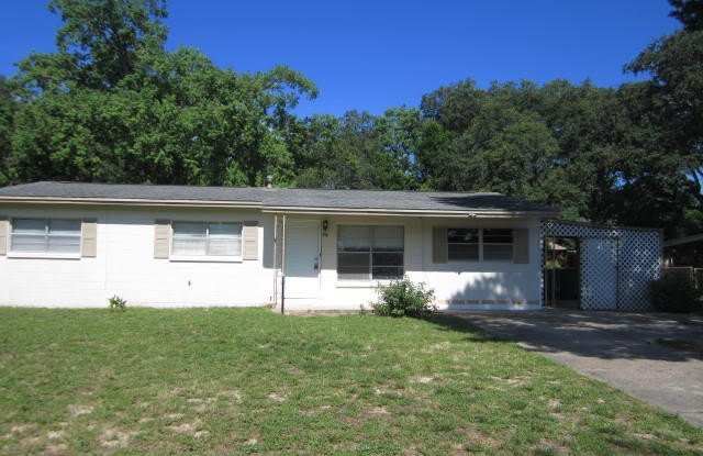 712 Newport Drive photos photos