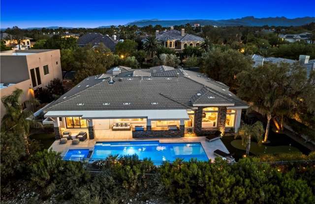 9320 Tournament Canyon Drive Gallery 4