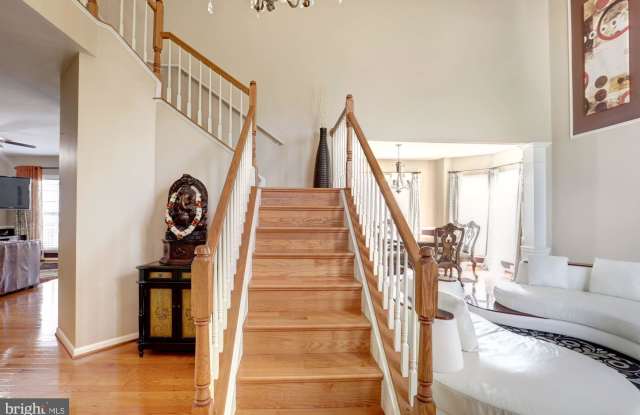 13307 TERRYCLOTH LANE Gallery 3