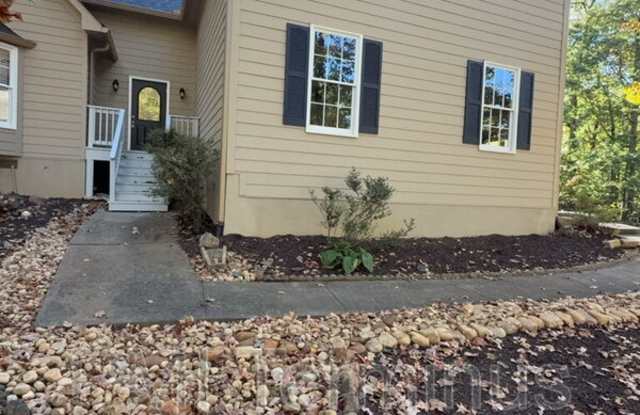 4756 Forest Glen Court Northeast photos photos