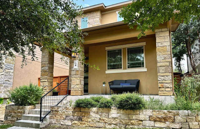 206 RIDGECREST DR UNIT 4 Gallery 3