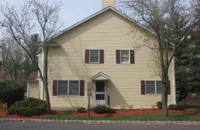 2 Chris Ct Gallery 2