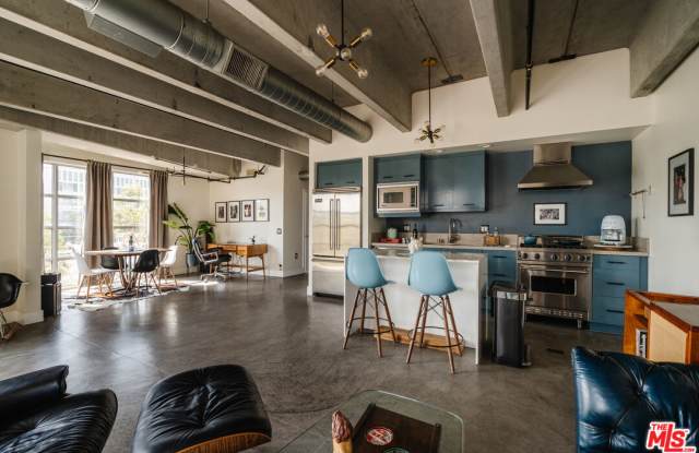 4141 Glencoe Avenue photos photos