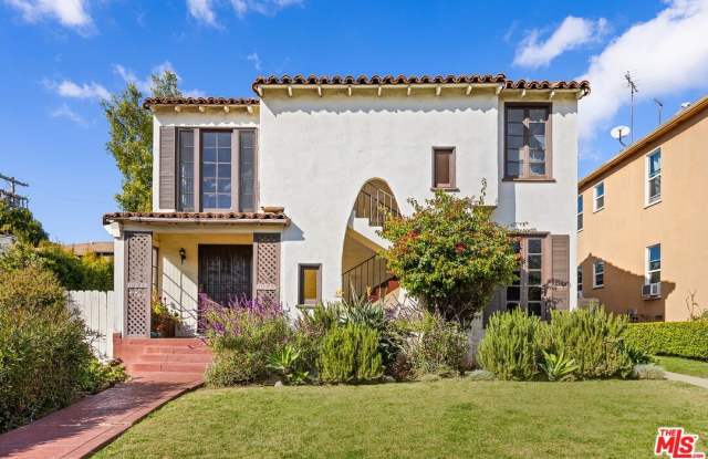 10615 Ayres Ave photos photos