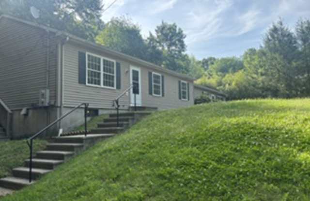 86 Maple Street - 86 Maple Street, Norfolk County, MA 02019