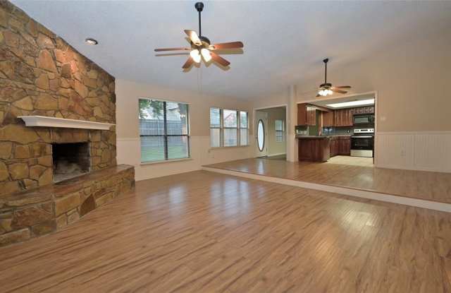 4107 Pyracantha Drive Gallery 3