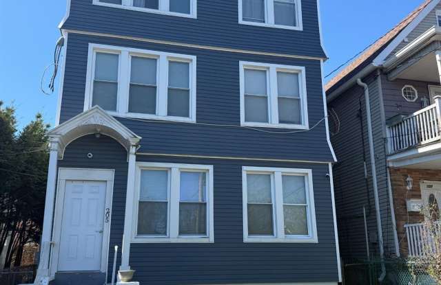 205 Duncan Avenue photos photos