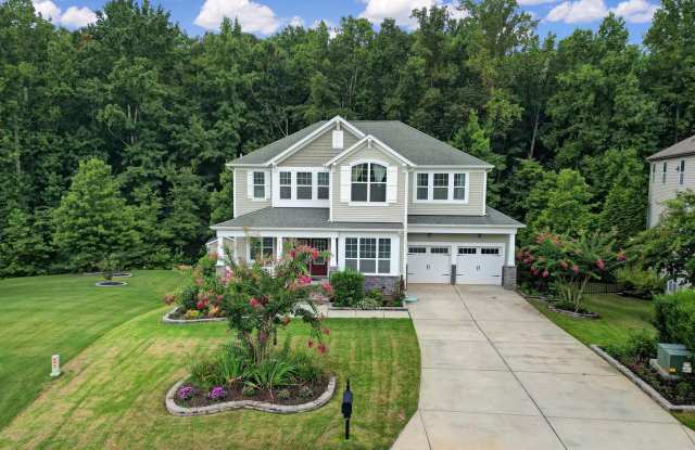 Gorgeous 4 Bed 3.5 Bath Home with Basement and Pool! photos photos