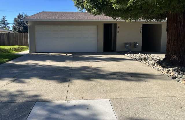 1518 Upland Drive photos photos