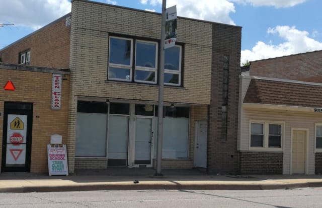 9013 West GRAND Avenue - 9013 West Grand Avenue, River Grove, IL 60171