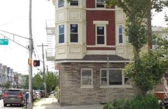 376 KENNEDY BLVD photos photos