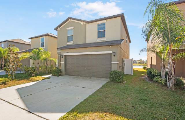 Newer Spacious Well Laid Out 4BD /2.5BA Home with Oversize Master Suite photos photos