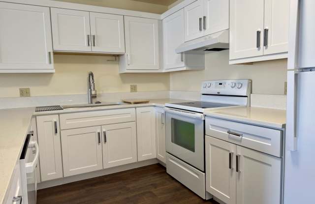 156 W. 500 S. #2 - 156 West 500 South, St. George, UT 84770