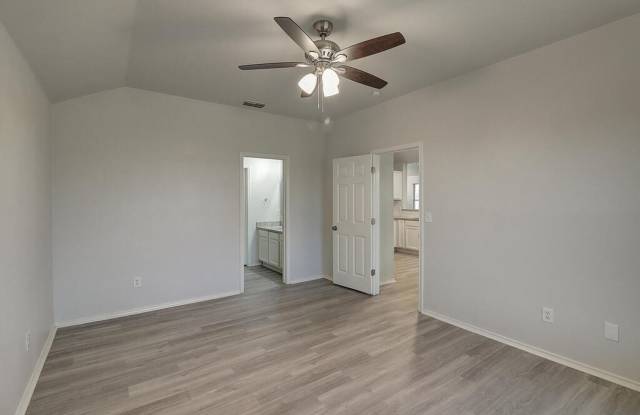 7605 Cougar - 4/bed 2/bath $1,995/month photos photos