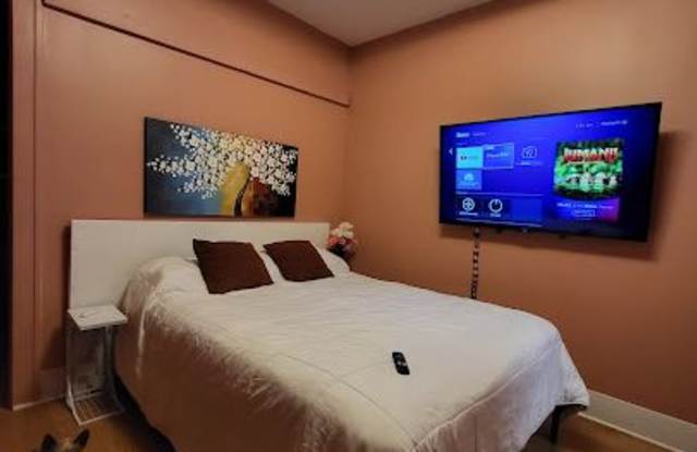 922 E 1st St - 922 East 1st Street, Fairmont, MN 56031