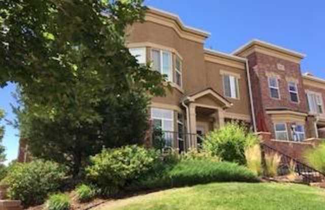 625 Burgundy Street, Unit B - 625 West Burgundy Street, Highlands Ranch, CO 80129