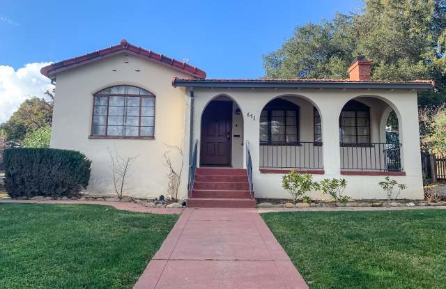 671 N Santa Cruz Ave photos photos