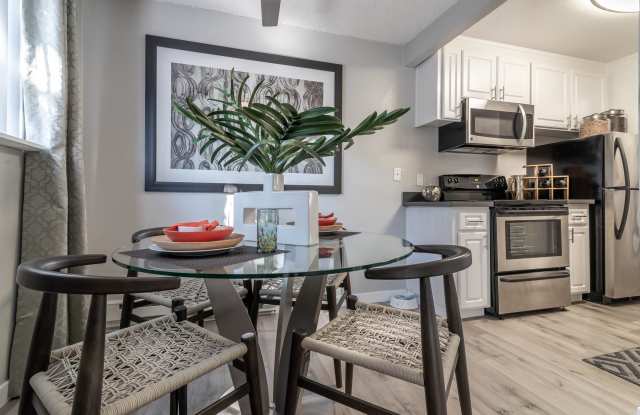 Sunnyvale Crossings Gallery 3