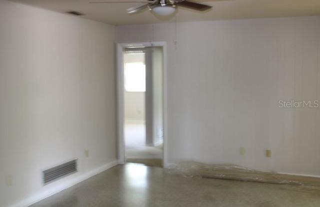2461 LAUDER DRIVE Gallery 4