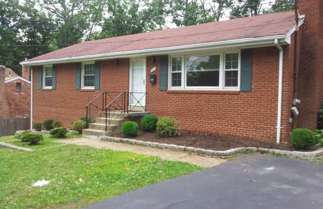 912 JUNIPER PLACE - 912 Juniper Place, Alexandria, VA 22304