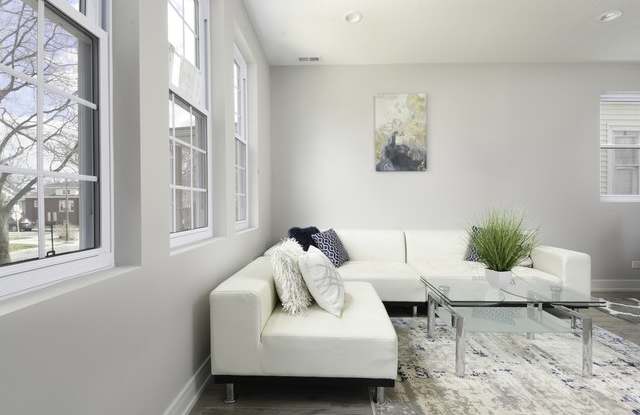 3706 North Drake Avenue Gallery 4