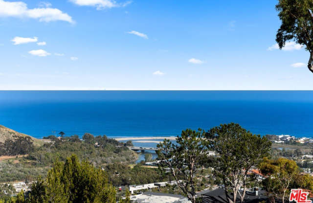 23812 Malibu Crest Dr photos photos