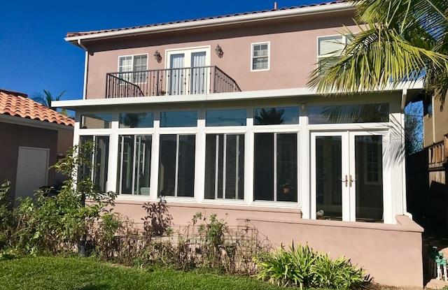 3521 Granada Gallery 2