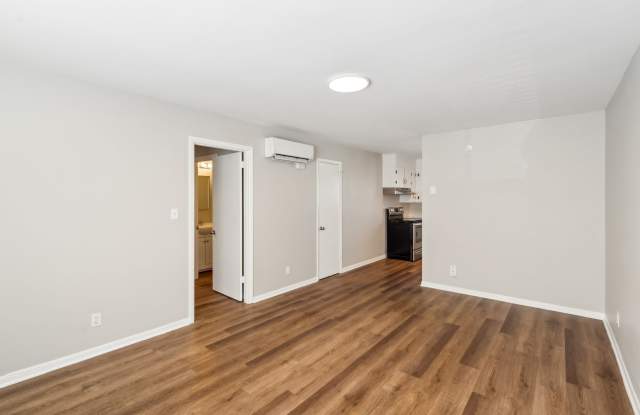 Robertson Avenue Flats photos photos